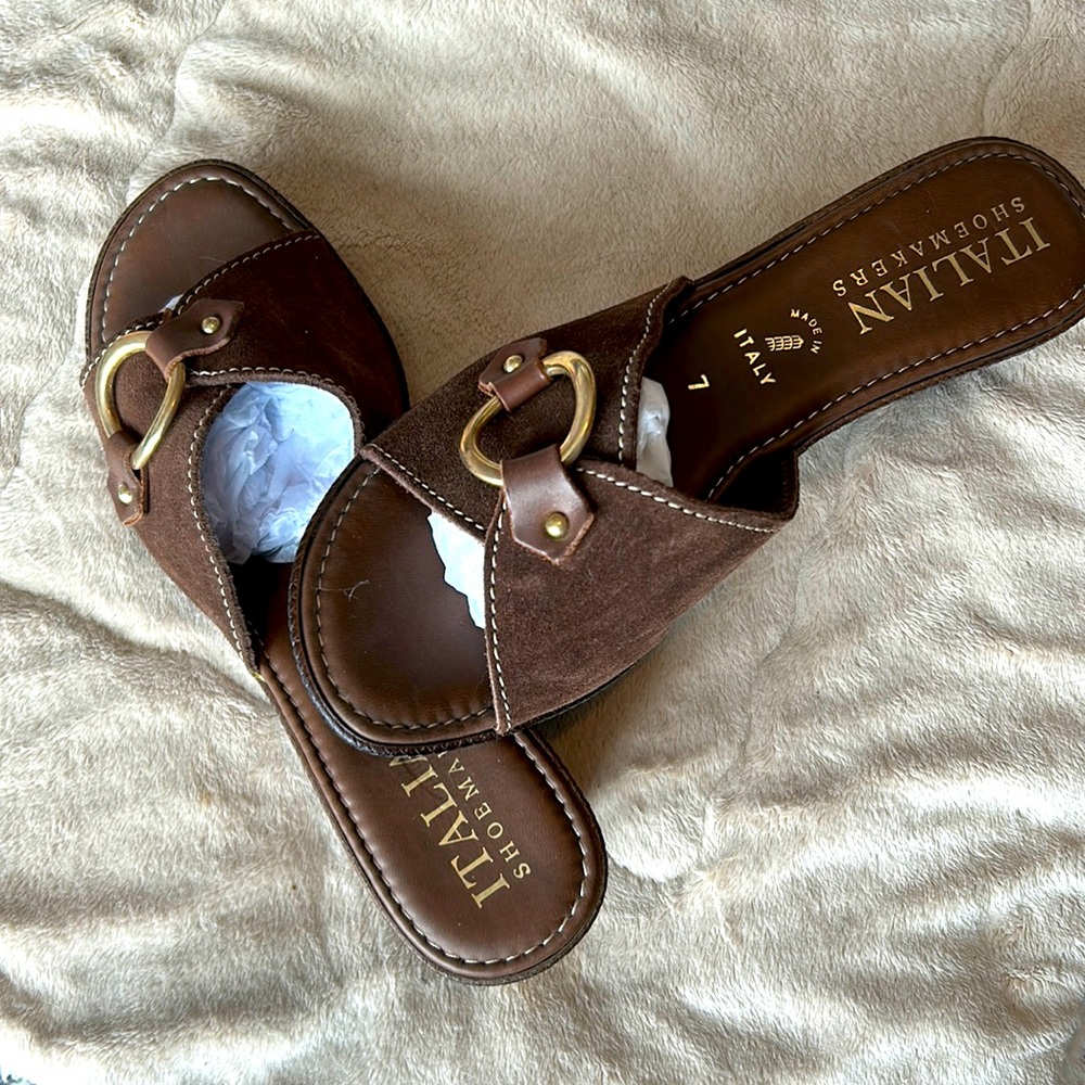 Brown suede wedge sandals by Italian Shoemakers, size 7.  These are in EUC.